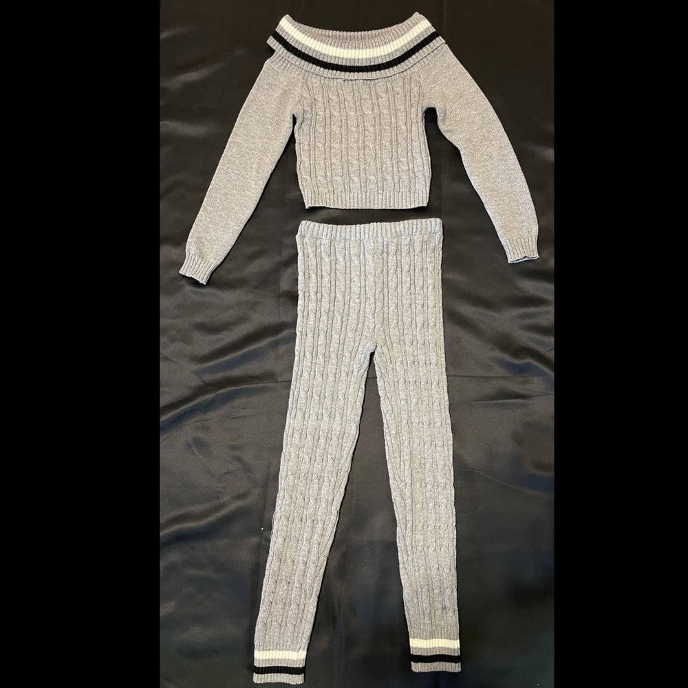 2-piece sweater set